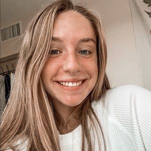 Meet your Posher, Paige